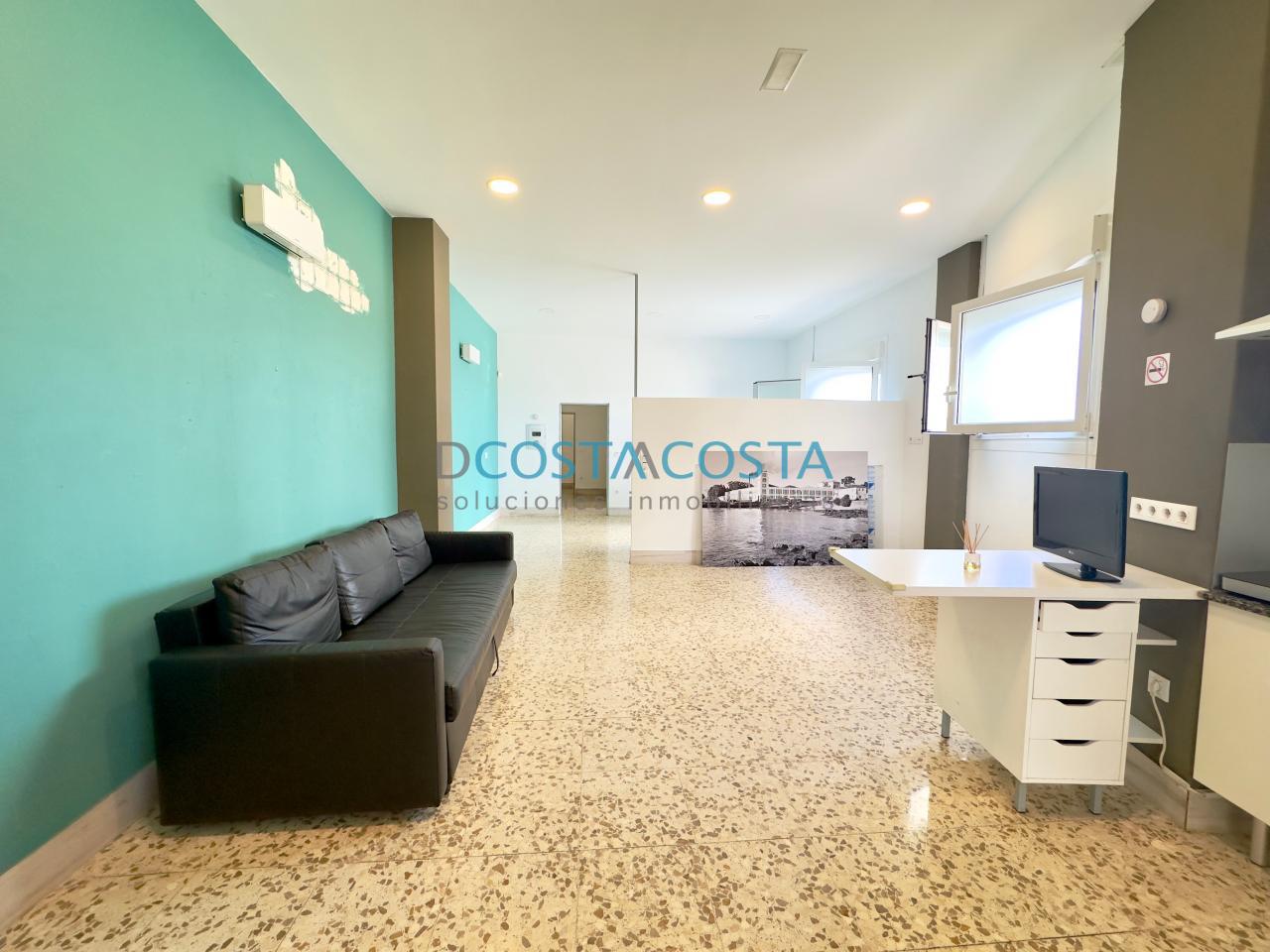 Apartamento en planta baja al lado del puerto,  para vivienda y uso turistico en Cangas do Morrazo.